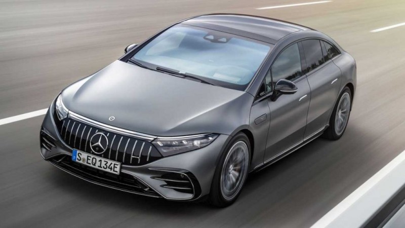 MERCEDES İÇİN SARJTAK